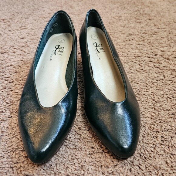 Highlights Soft Flexible Shoes - Soft Flexible by Highlight Womens 8 Black Low Heel Pumps Comfort Slip On Shoes